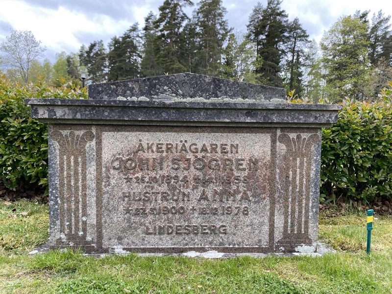 Hautatunnus: 1 04 249, 250