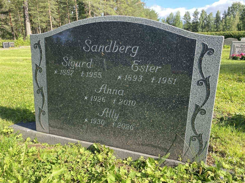 Grave number: 3 04    97