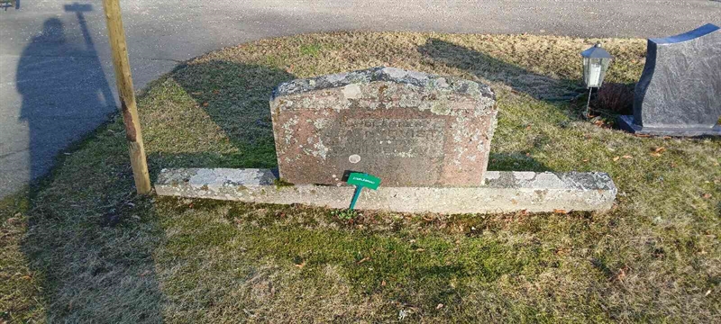 Hautatunnus: 3 Nya E   175-176