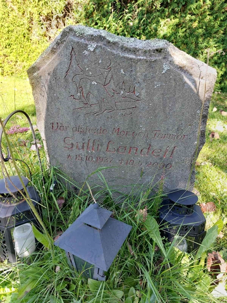 Hautatunnus: 1 L   033