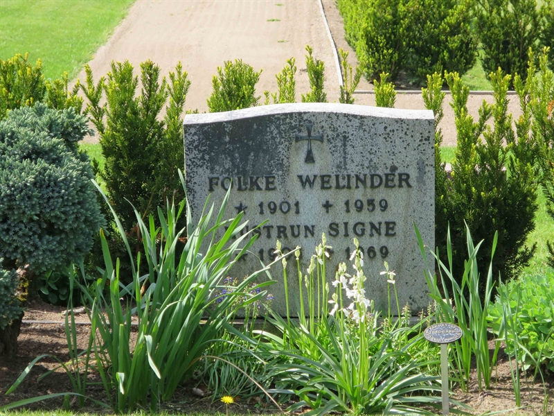 Grave number: HÖB 53    14