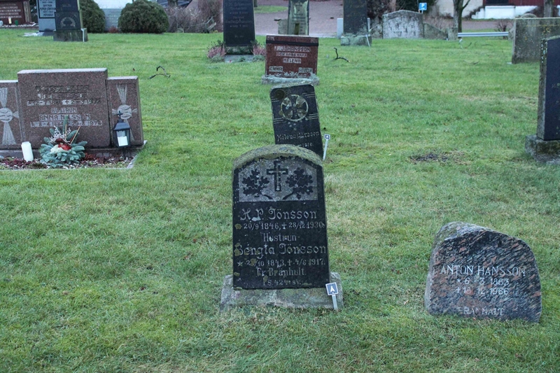 Grave number: ÖKK 1   144, 145