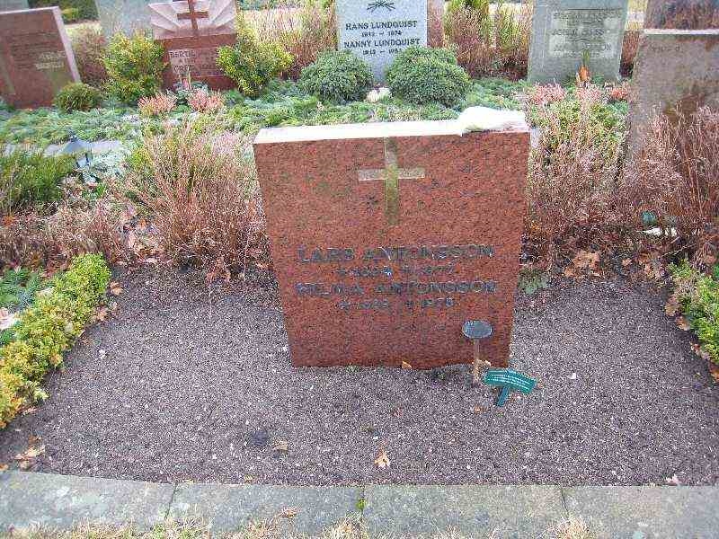 Grave number: NK XIV    62