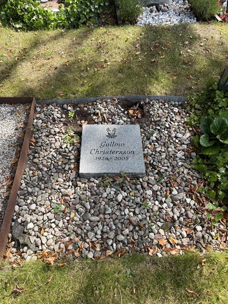 Gravnummer: NK Urn XVIII    48