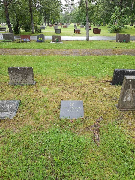 Grave number: NK 10    24