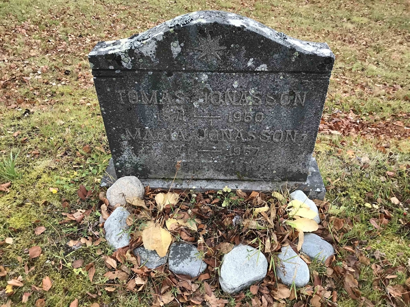 Grave number: VA C     9
