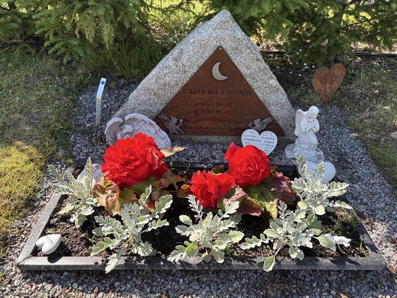 Grave number: 4 G GF    22