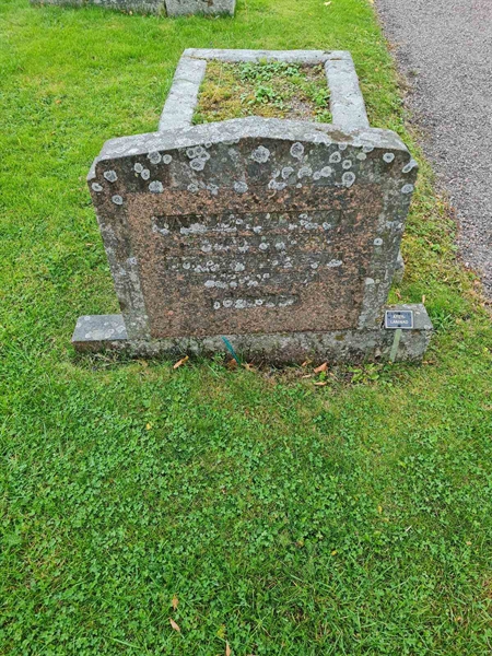 Grave number: KG 08   179