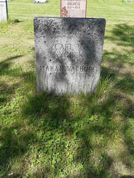 Grave number: NO 08   177