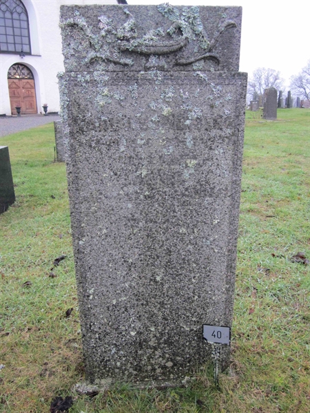 Grave number: KG C    39, 40