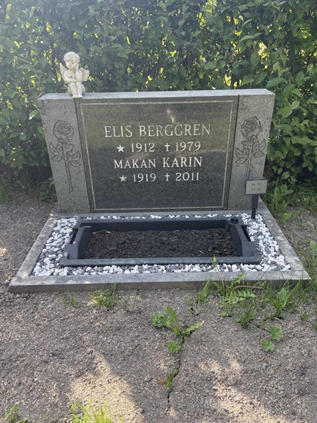 Grave number: 1 P2    27-28