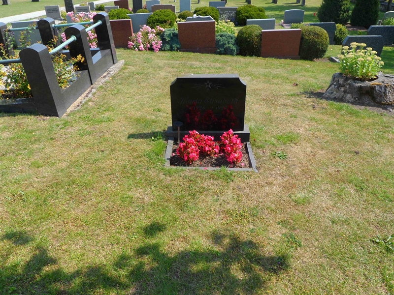 Grave number: ÖV E     2