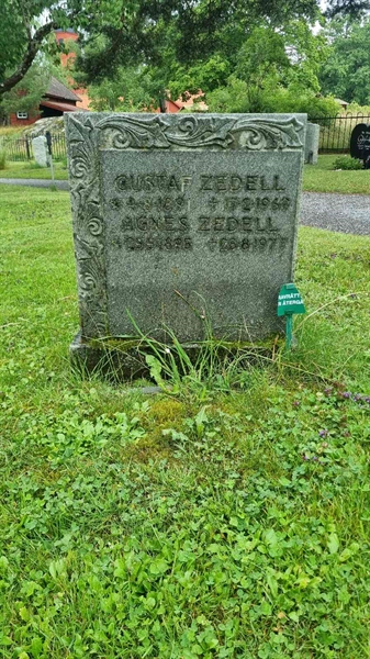 Grave number: 1 14    46