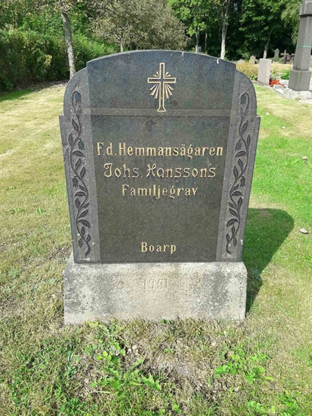 Grave number: TÖ 1    31