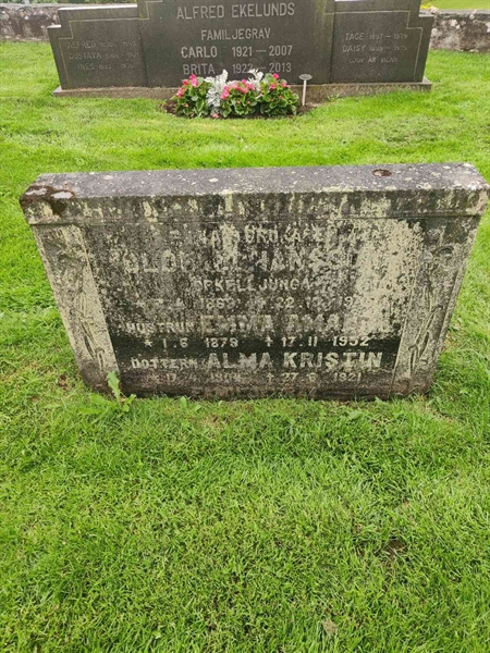 Grave number: GK B   11 a, 11 b