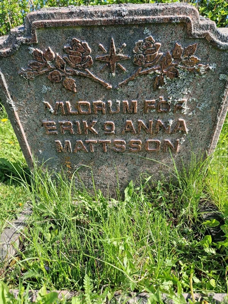 Grave number: 501 24 4888-4889