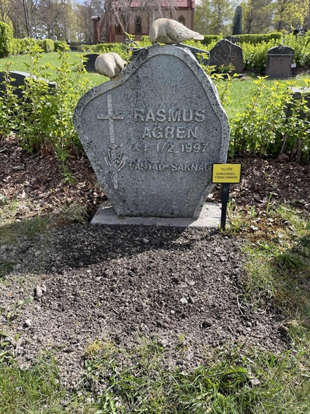 Grave number: 1 N1   409