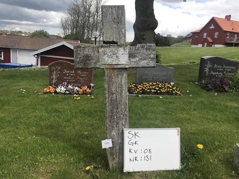 Grave number: S GK 08   131