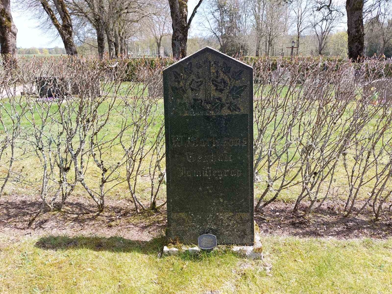 Gravnummer: HÖ 6 122, 123