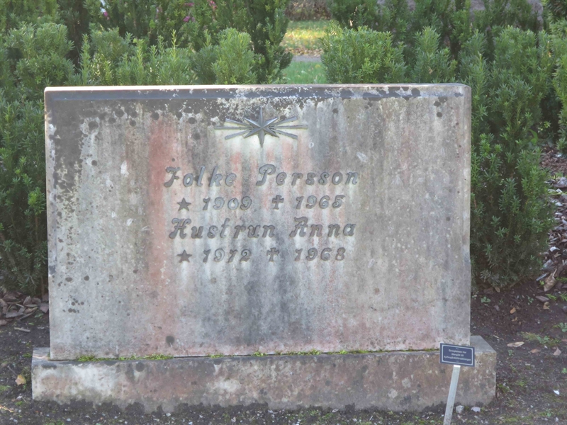 Grave number: HÖB 54    23