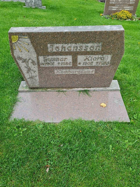 Grave number: KG 09   687, 688