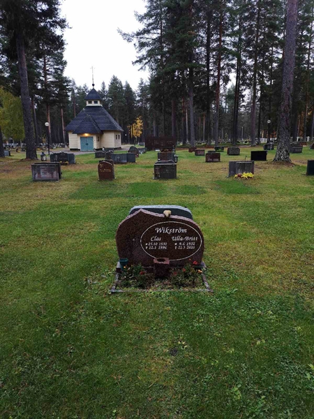 Grave number: VLM 14   104-105