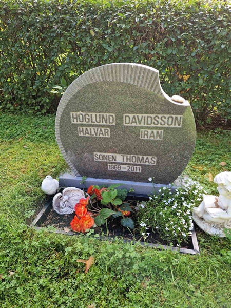 Grave number: 1 KV16    97-99