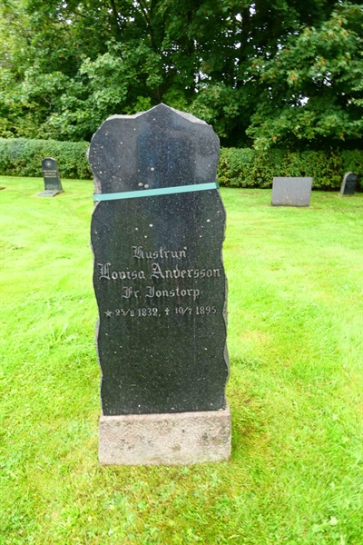 Grave number: TÖ 6   387