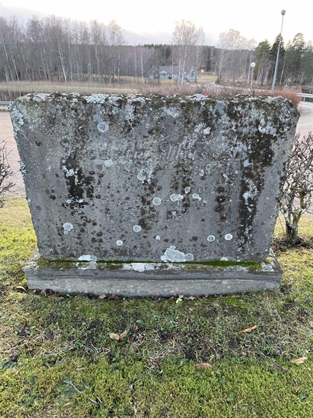 Grave number: Vårv Kv4 36+37