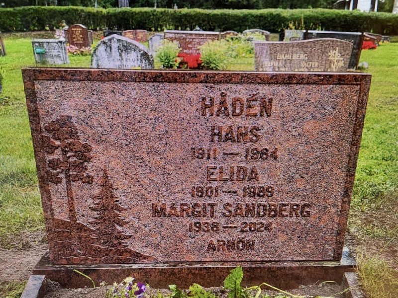 Grave number: R 4   257-258