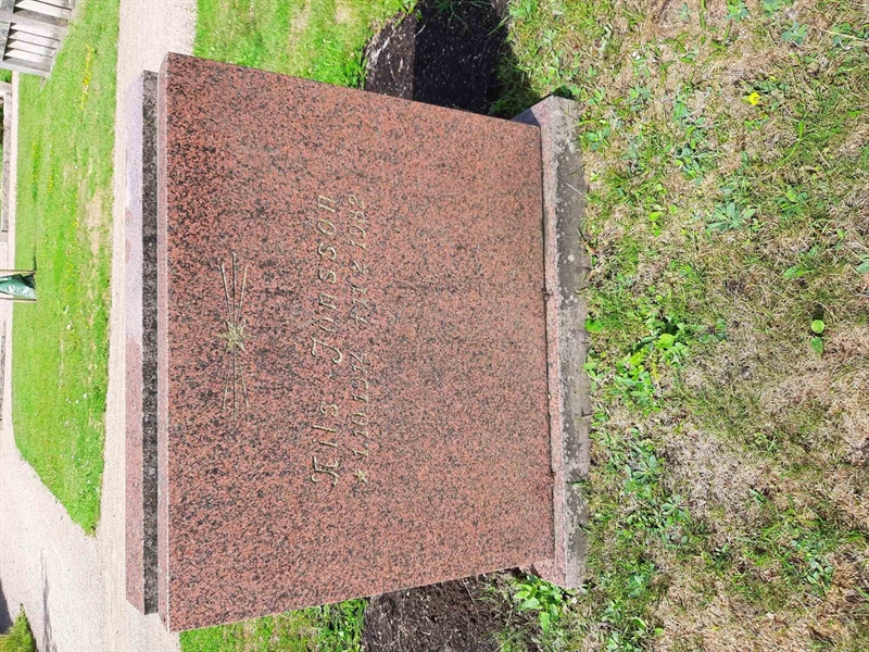 Grave number: M1 P    38, 39