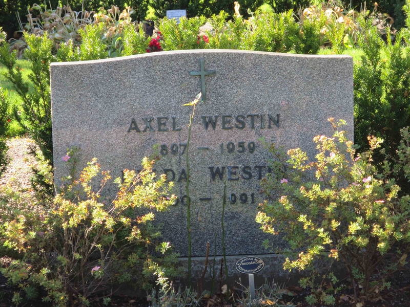 Grave number: HÖB 57    26