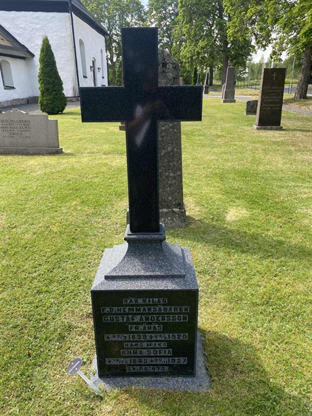 Grave number: 04 A 488-489