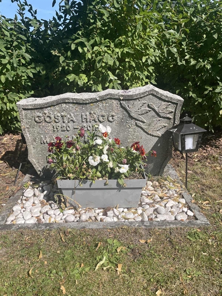 Grave number: 1 B1    90-91