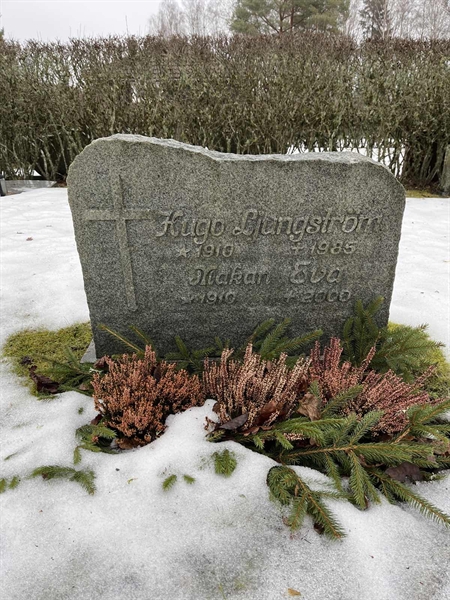 Gravnummer: SJ K     2, 3