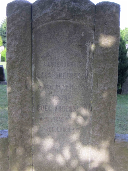 Grave number: 1 1    67
