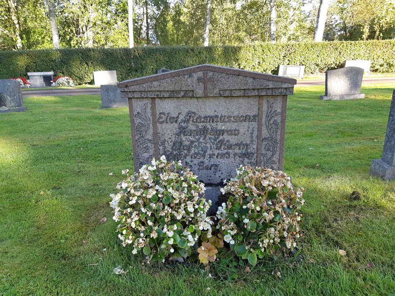 Grave number: Fr 7   251-252