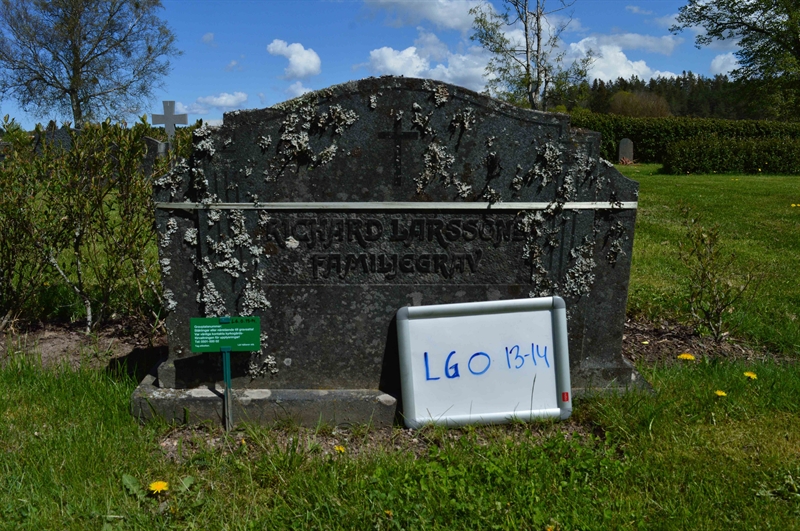 Grave number: LG O    13, 14