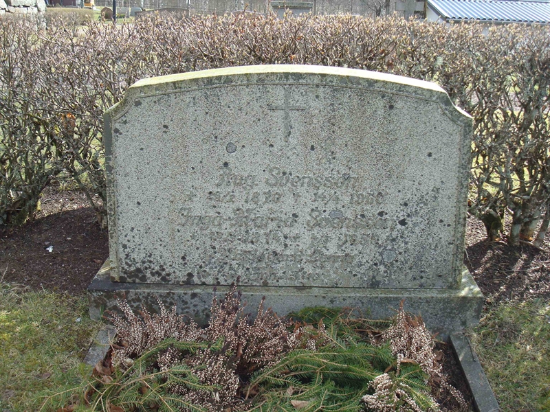 Grave number: KU 08   212, 213