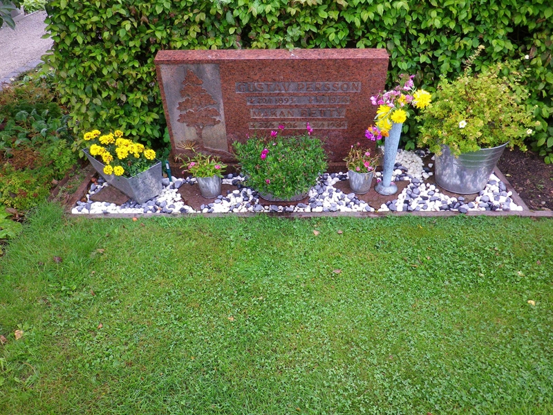Grave number: OS N   277, 278