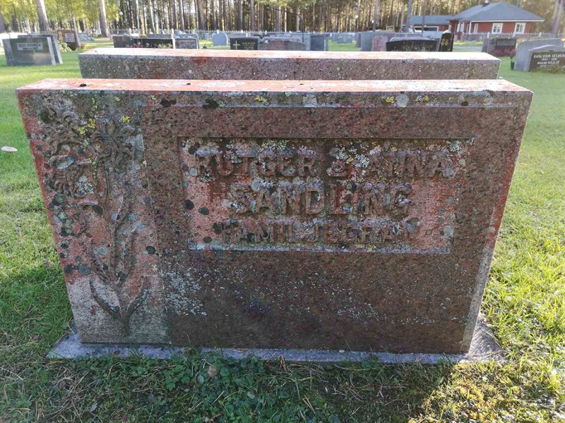 Grave number: VLM 11    58:1-2