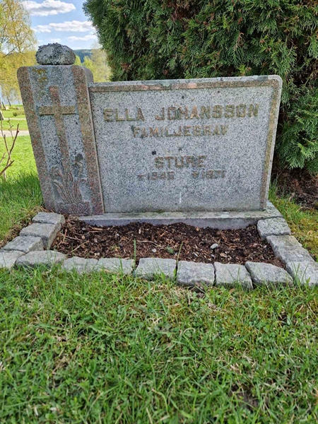 Grave number: 501 22 4770-4772