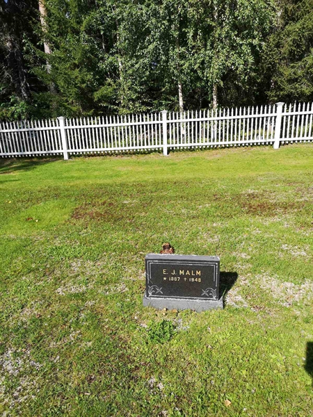 Gravnummer: POK 03    10