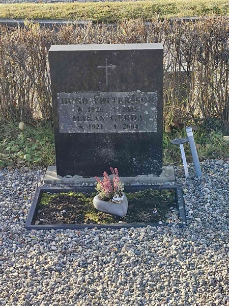 Grave number: AK C  3478-3480