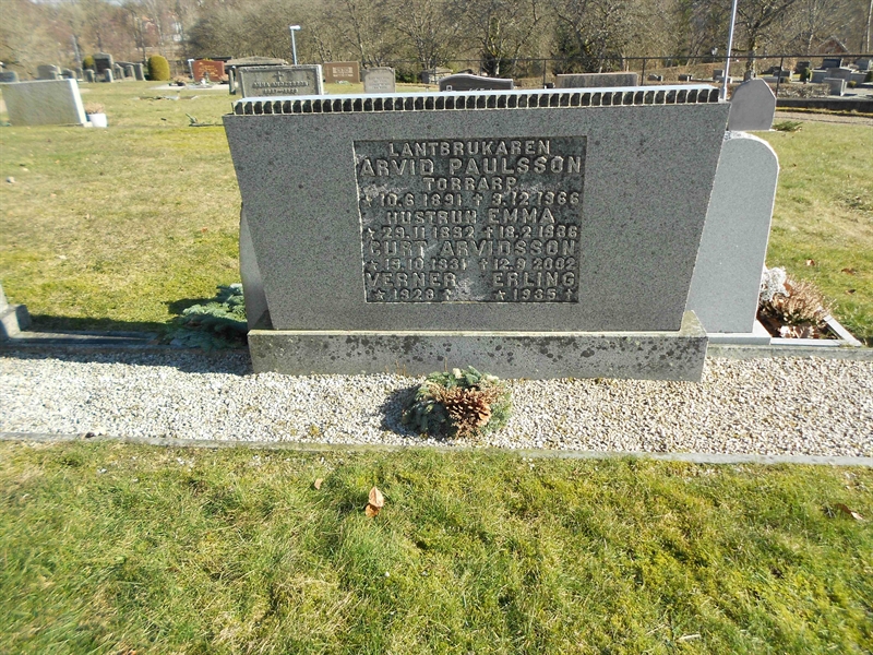 Grave number: NÅ G6     3, 4, 5