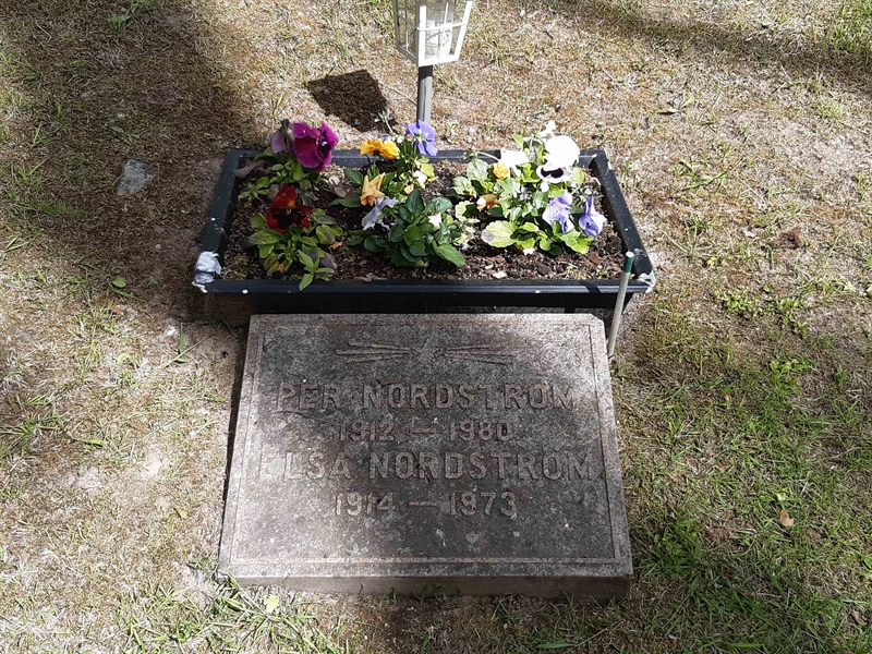Grave number: KA 14    40