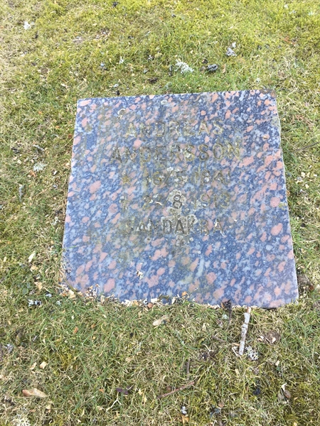 Grave number: 1 G   414