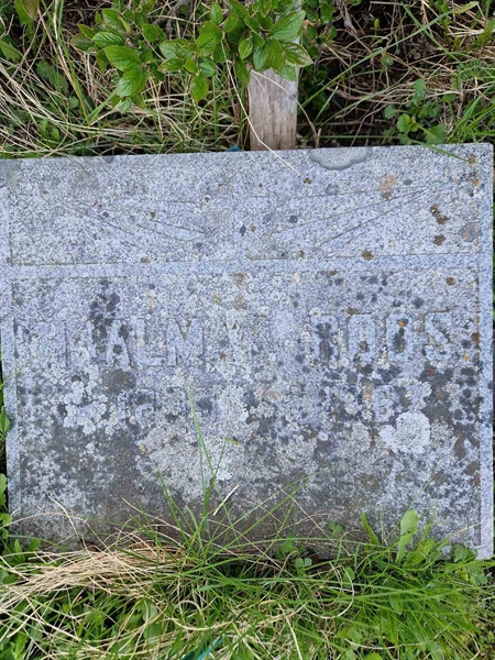 Grave number: 1 21 4184