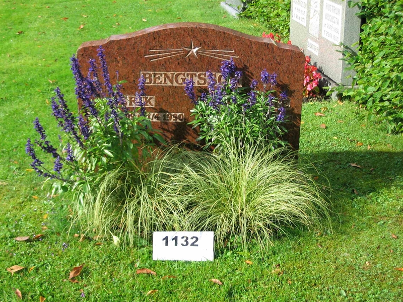 Grave number: FK 11   1132