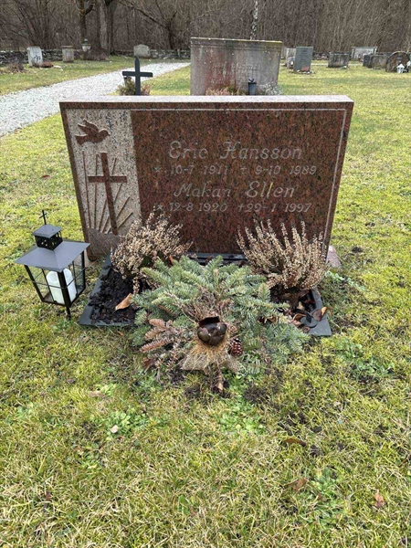Grave number: L A 103